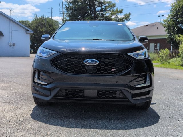 Certified 2021 Ford Edge ST w/ Equipment Group 401A AWD/4WD image 9