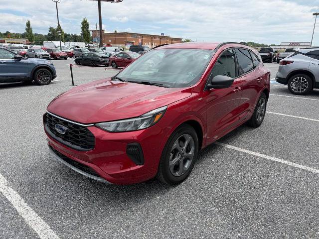 Certified 2023 Ford Escape ST-Line w/ Tech Pack #1 FWD image 4