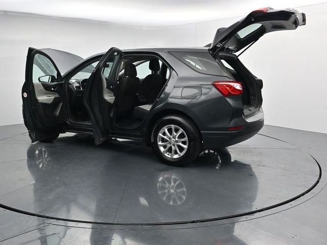 Used 2021 Chevrolet Equinox LS FWD image 39