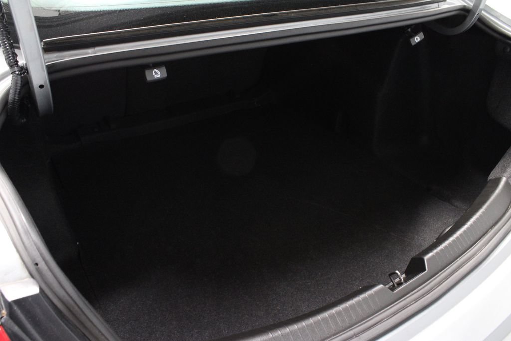 Used 2024 Chevrolet Malibu LT FWD image 20