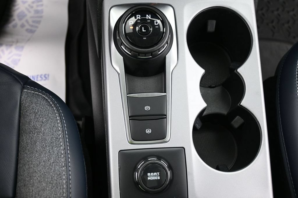Certified 2022 Ford Bronco Sport Outer Banks w/ Tech Package AWD/4WD image 13