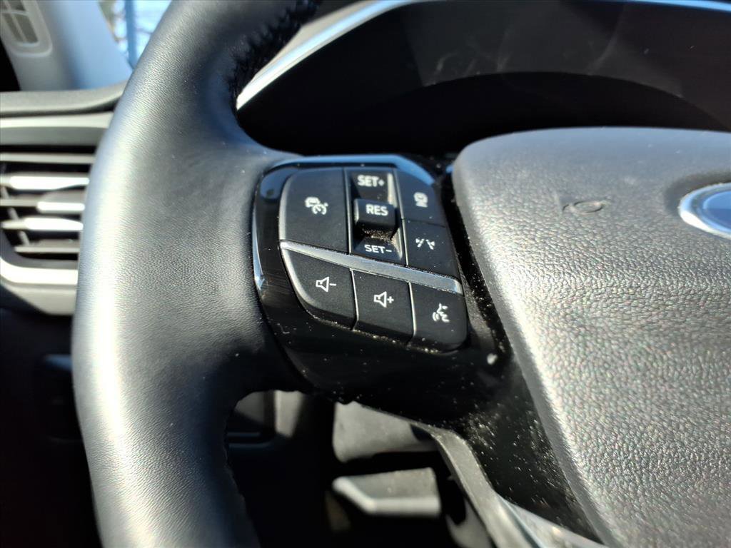 Certified 2024 Ford Escape Platinum image 16