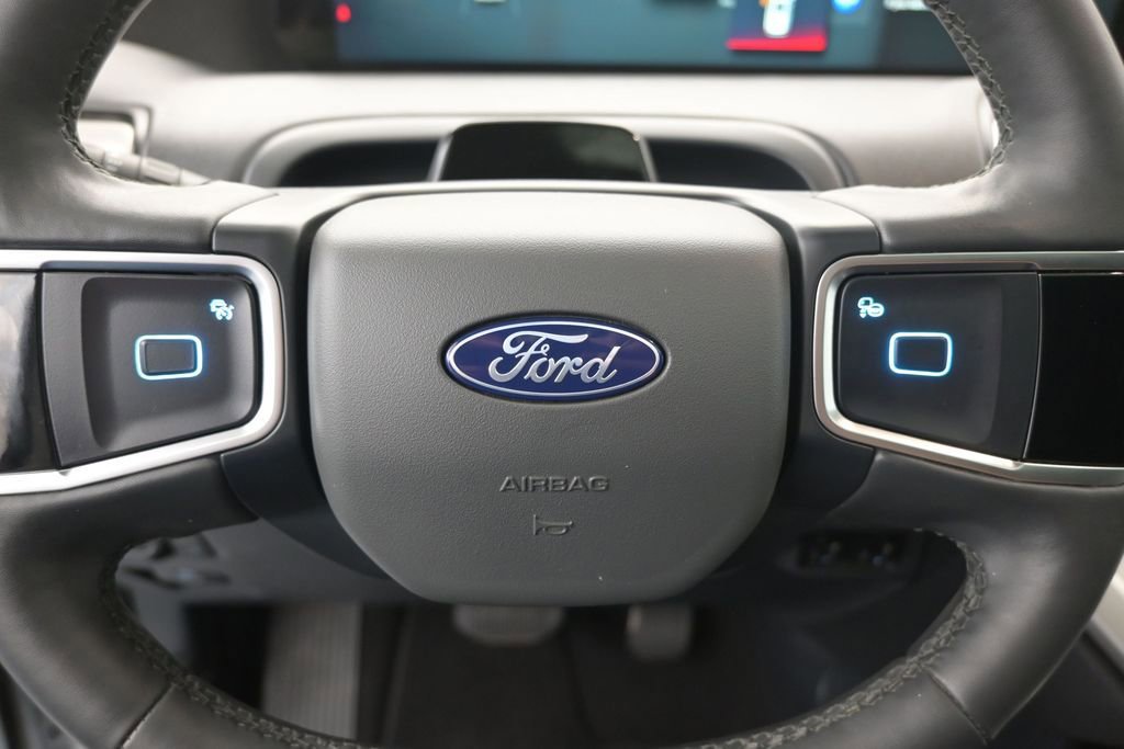 Certified 2025 Ford Expedition Active RWD image 21