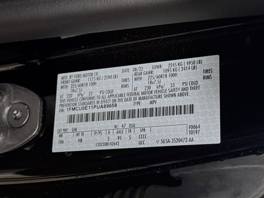 Certified 2023 Ford Escape SE image 32