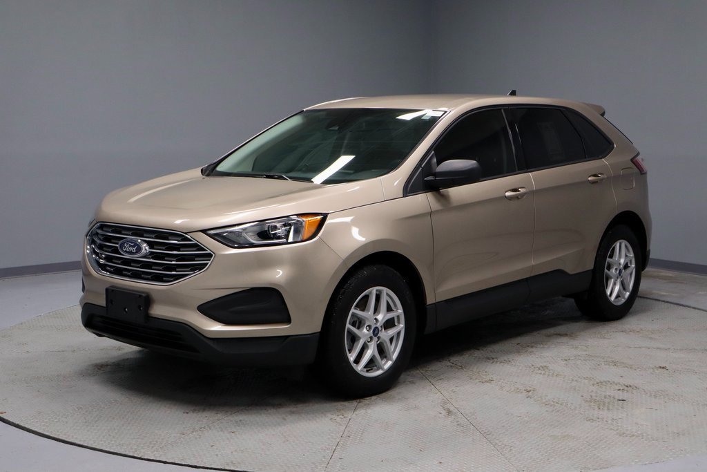 Certified 2021 Ford Edge SE image 6