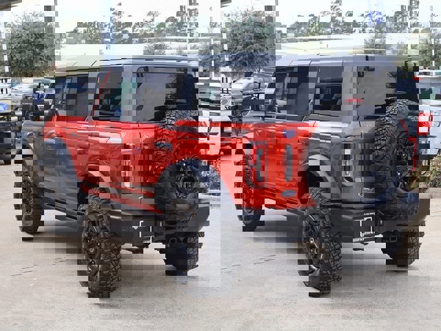 Certified 2024 Ford Bronco Wildtrak image 3