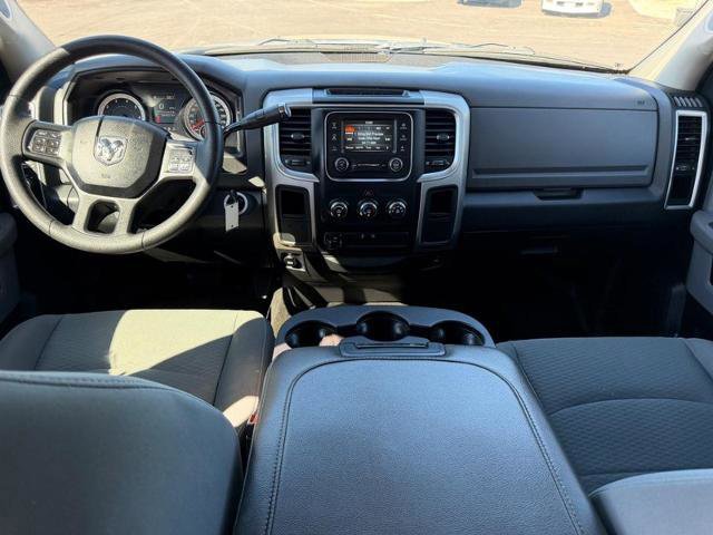 Used 2017 RAM 2500 SLT image 10