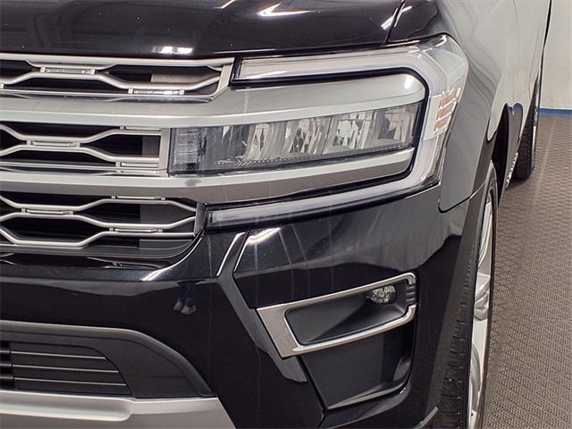 Certified 2022 Ford Expedition Platinum image 34