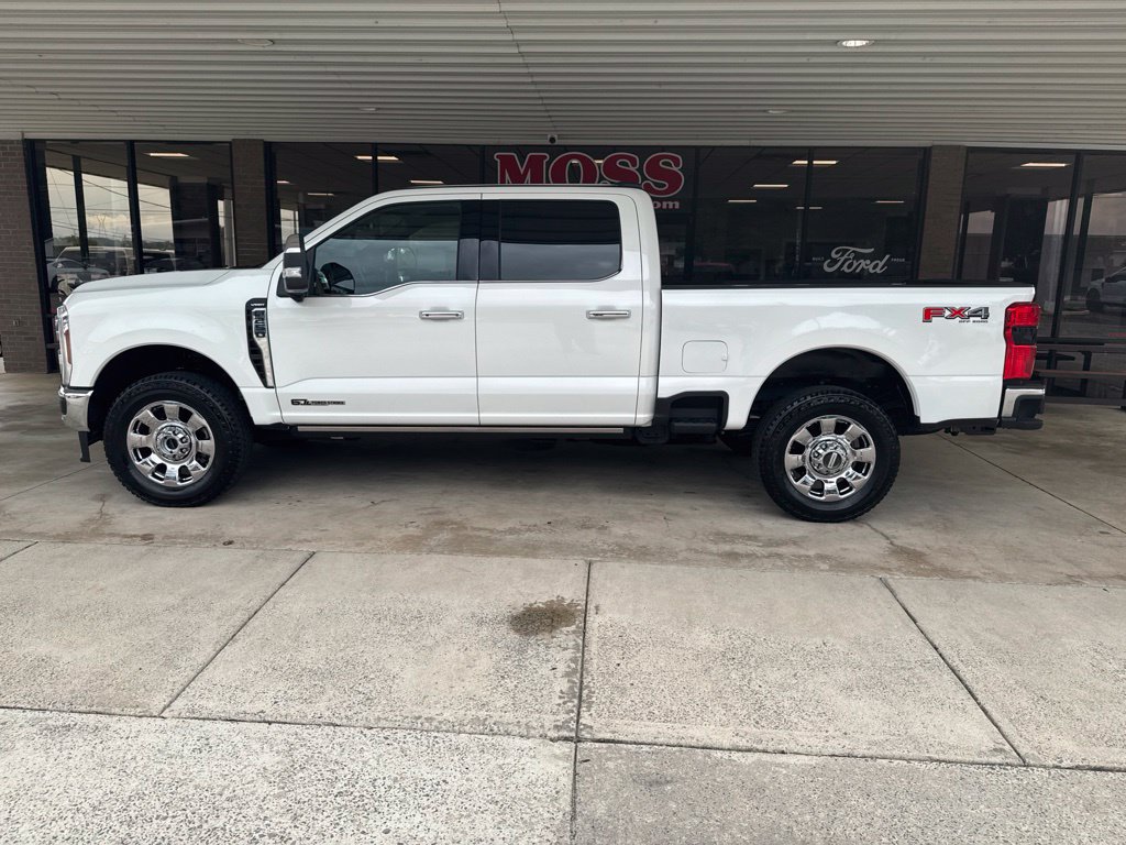 Certified 2025 Ford F250 Lariat w/ Lariat Ultimate Package AWD/4WD image 7