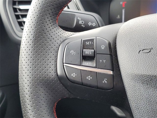 Certified 2023 Ford Escape ST-Line w/ Tech Pack #1 image 17