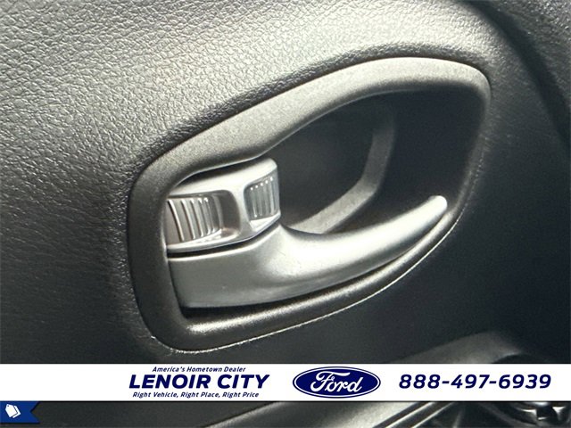 Used 2022 Jeep Renegade Latitude image 26