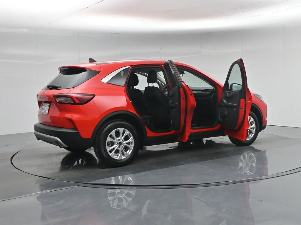 Certified 2024 Ford Escape Active image 35