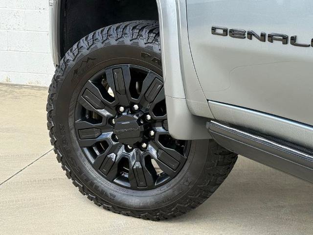 Used 2024 GMC Sierra 2500 Denali Ultimate AWD/4WD image 18