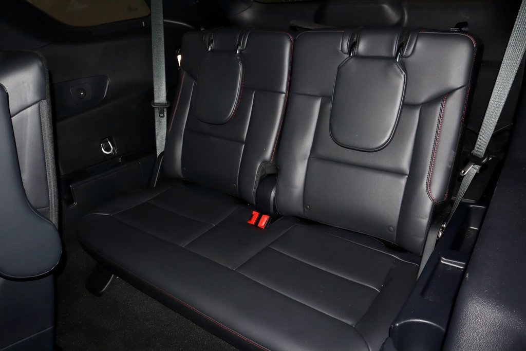 Certified 2025 Ford Explorer ST image 22