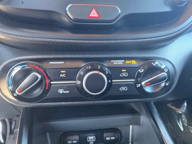 Used 2022 Kia Soul LX w/ Technology Package FWD image 14