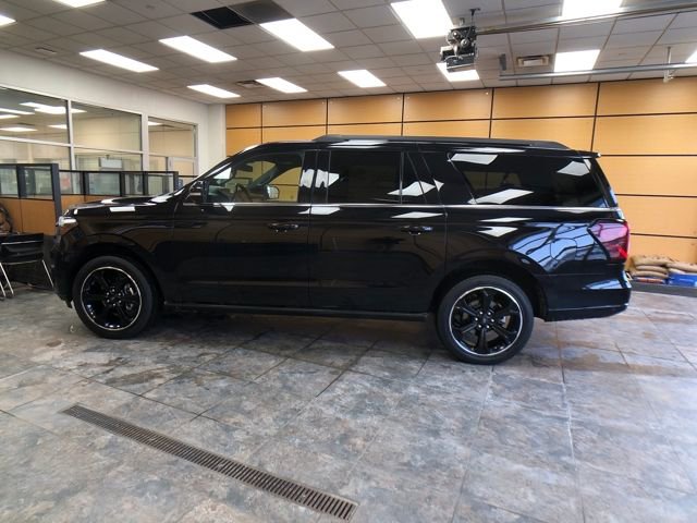 Certified 2022 Ford Expedition Max Limited image 4