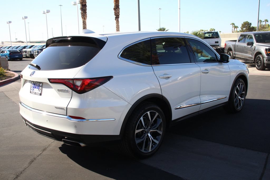Used 2022 Acura MDX w/ Technology Package AWD/4WD image 8