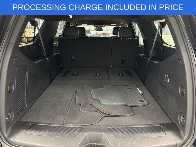 Used 2025 Chevrolet Suburban LT AWD/4WD image 15