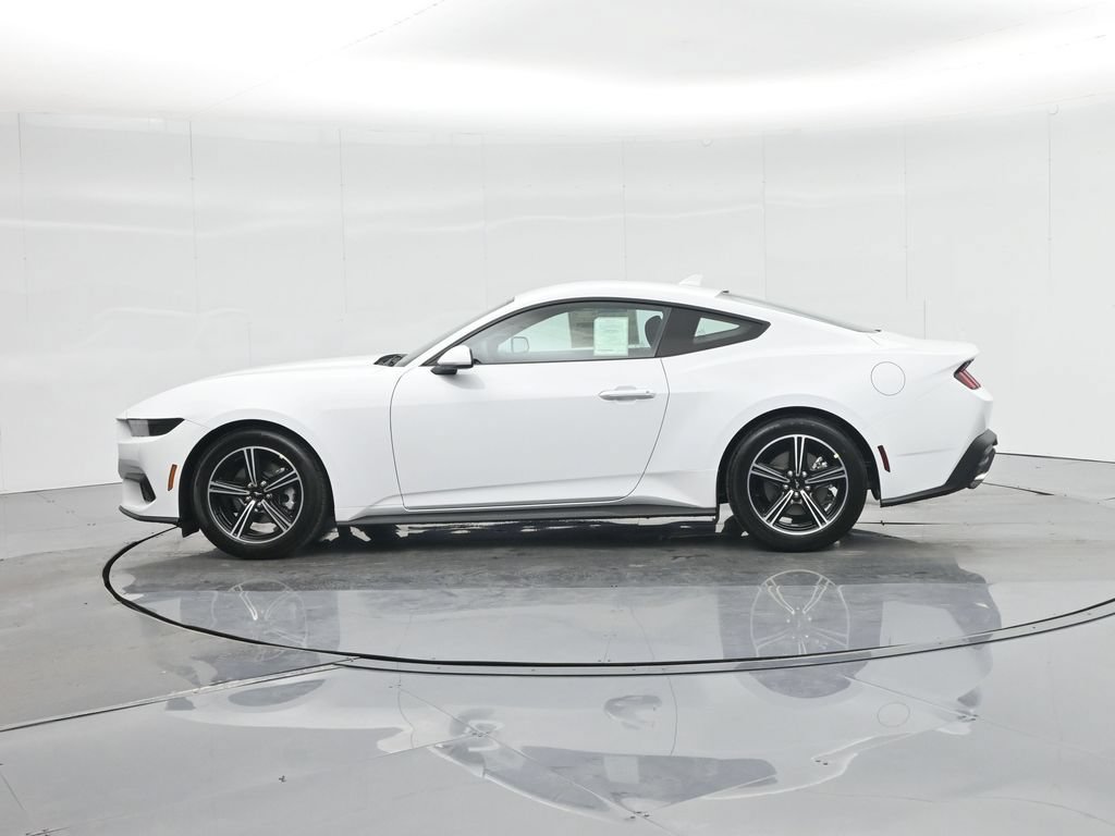 Certified 2025 Ford Mustang Coupe RWD image 27