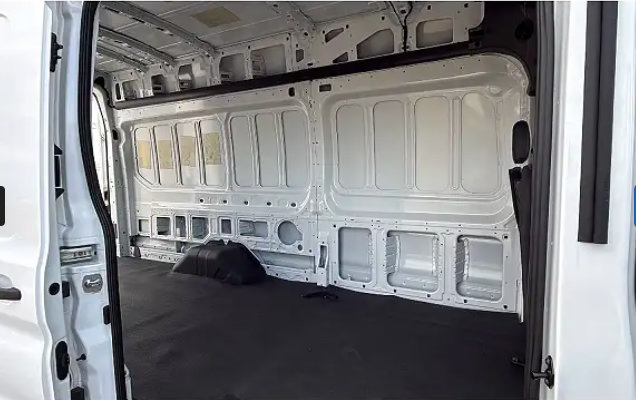 Certified 2021 Ford Transit 350 148 High Roof Extended RWD image 14