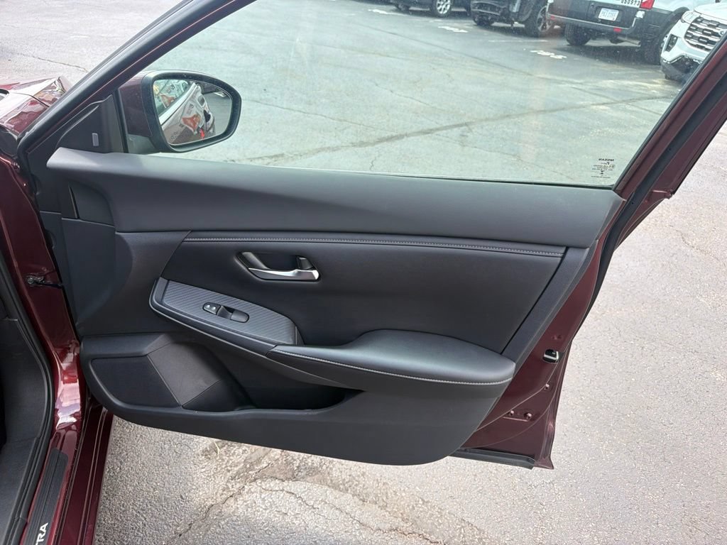 Used 2023 Nissan Sentra SV w/ All-Weather Package FWD image 39