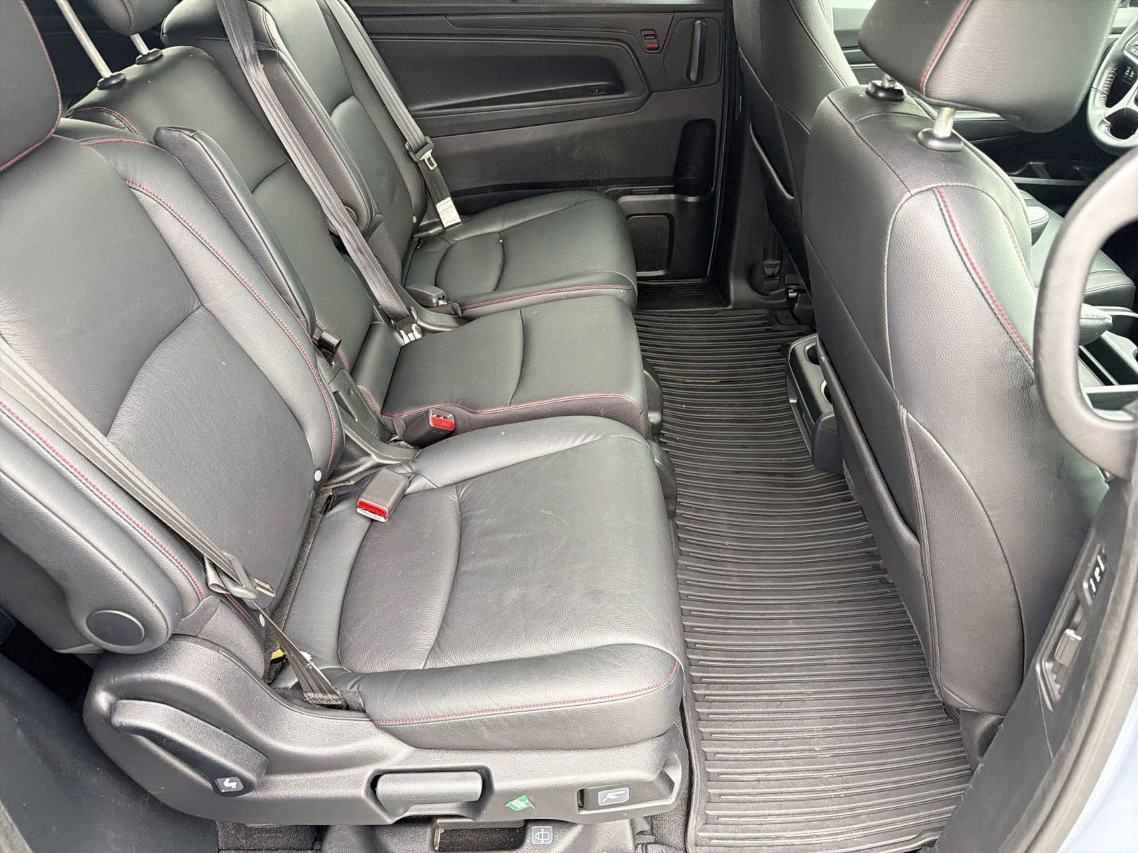 Used 2024 Honda Odyssey Sport image 27