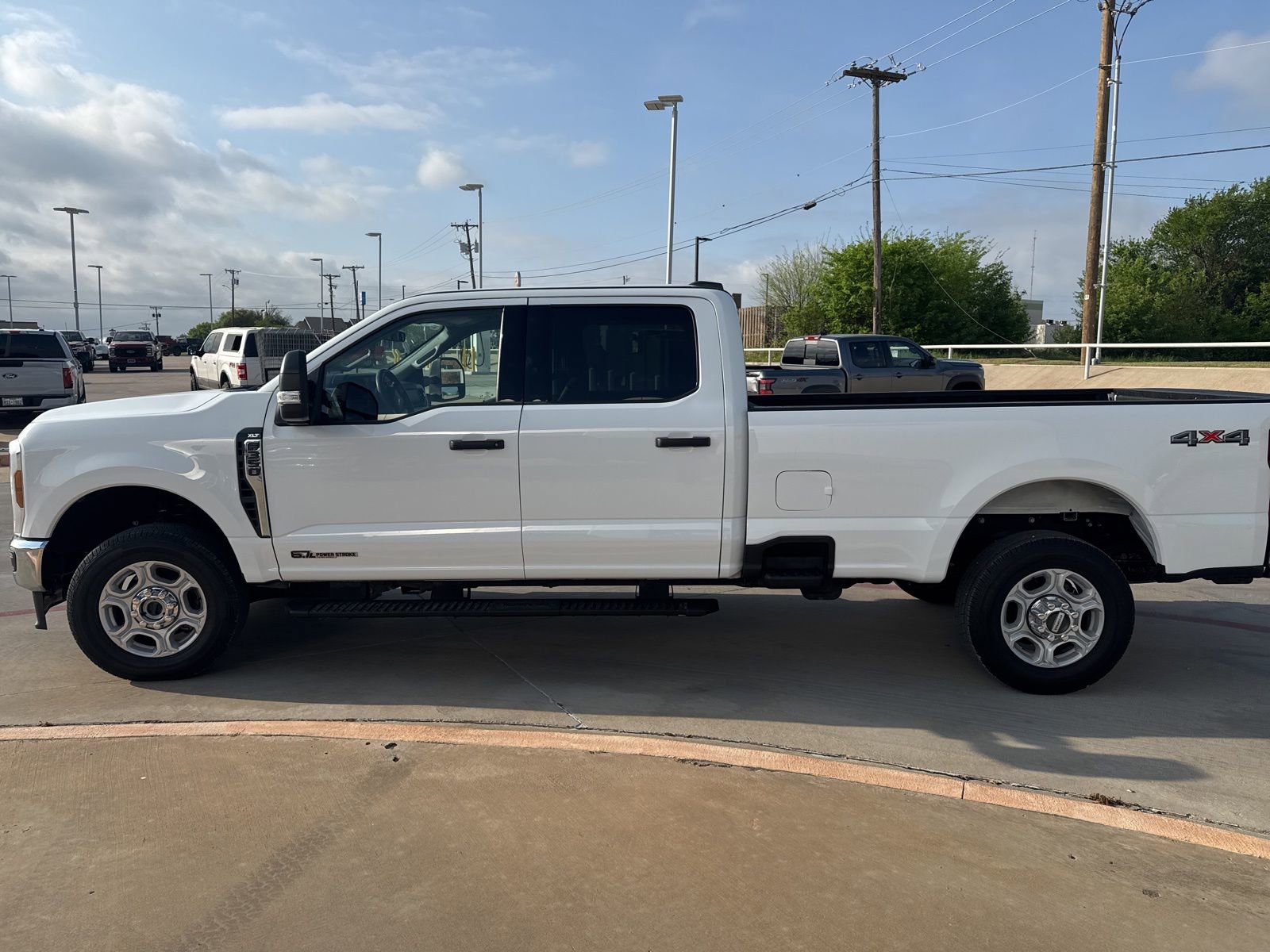 Certified 2025 Ford F350 XLT image 7