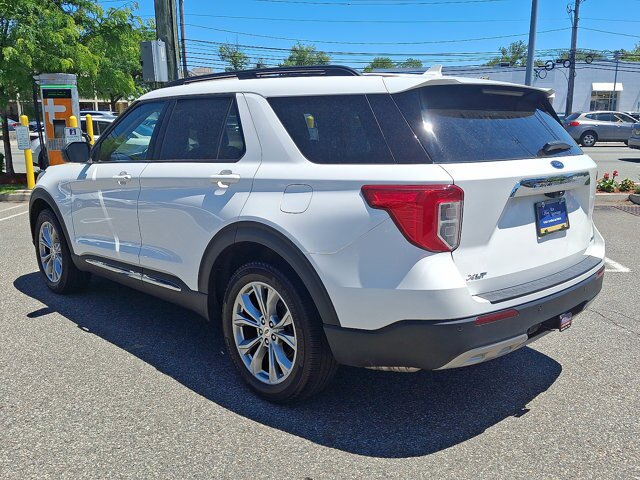 Certified 2023 Ford Explorer XLT w/ Equipment Group 202A AWD/4WD image 14