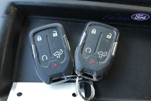 Used 2020 GMC Sierra 1500 SLE w/ SLE Value Package image 11