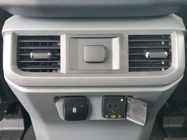Certified 2024 Ford F150 XLT w/ Mobile Office Package RWD image 29