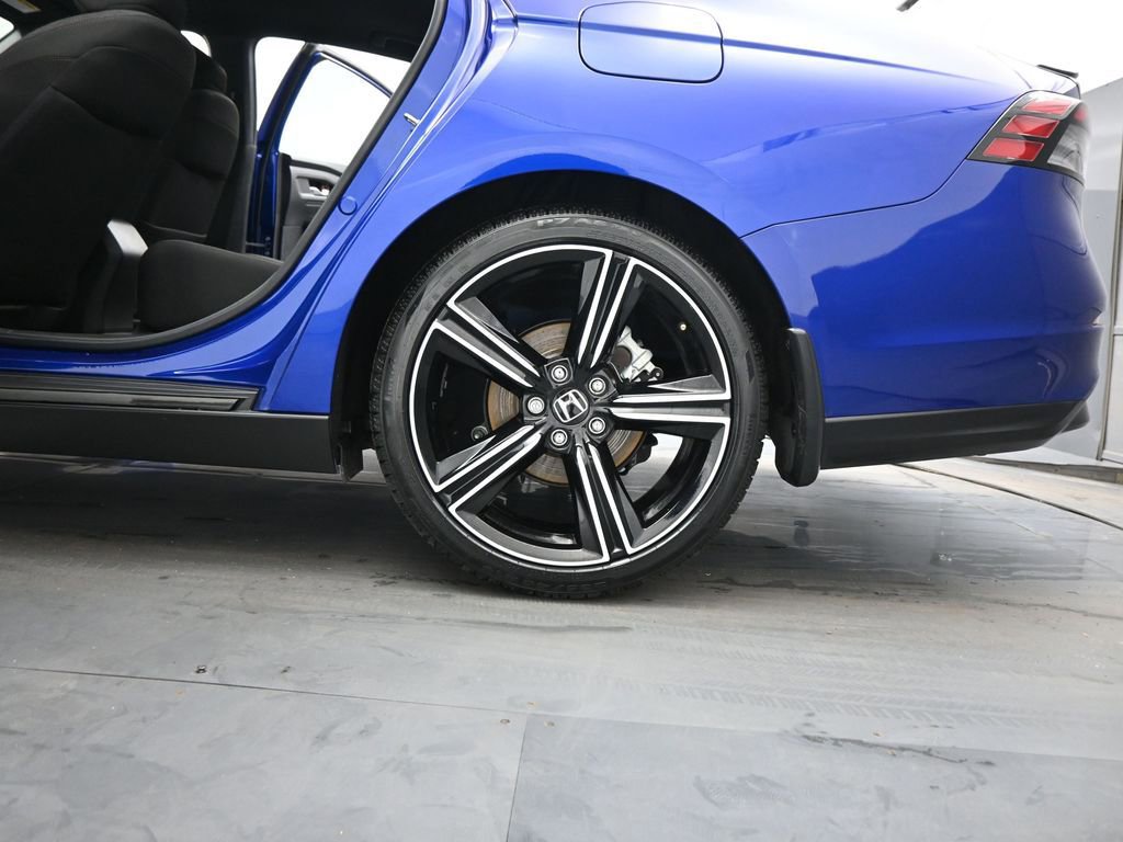Used 2023 Honda Accord Sport image 19