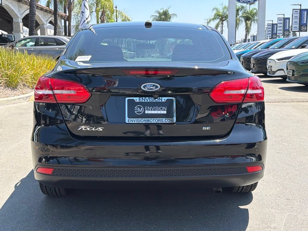 Certified 2017 Ford Focus SEL FWD image 10