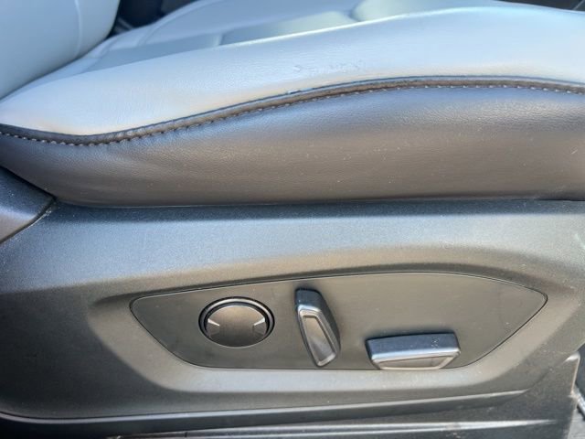 Certified 2021 Ford Explorer XLT w/ Equipment Group 202A image 13