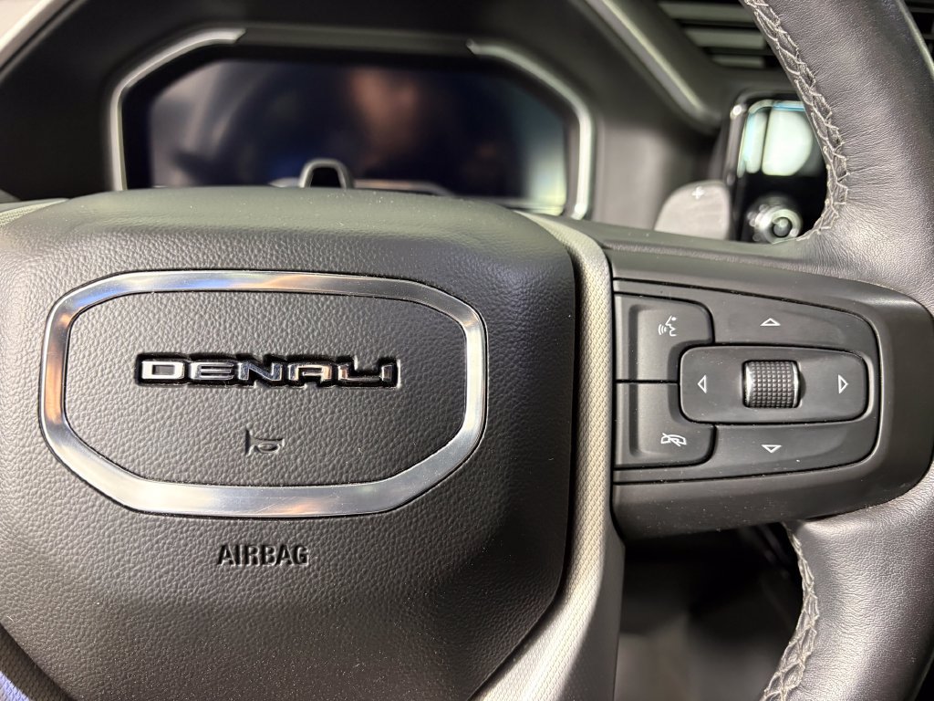 Used 2023 GMC Sierra 1500 Denali AWD/4WD image 22