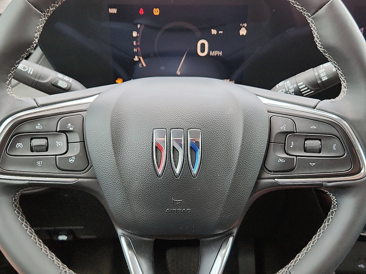 Used 2024 Buick Encore GX Avenir FWD image 11