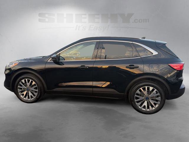 Certified 2020 Ford Escape Titanium w/ Titanium Premium Package 2.0 image 2