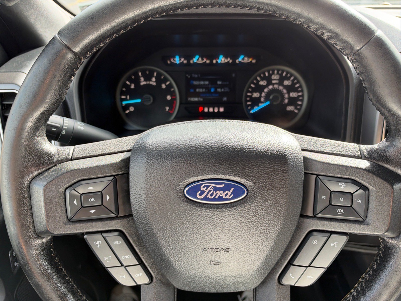 Certified 2019 Ford F150 XLT w/ Equipment Group 302A Luxury AWD/4WD image 24
