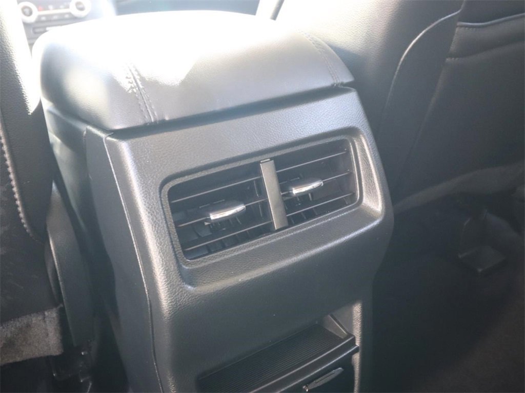 Certified 2022 Ford Edge SEL w/ Convenience Package image 12