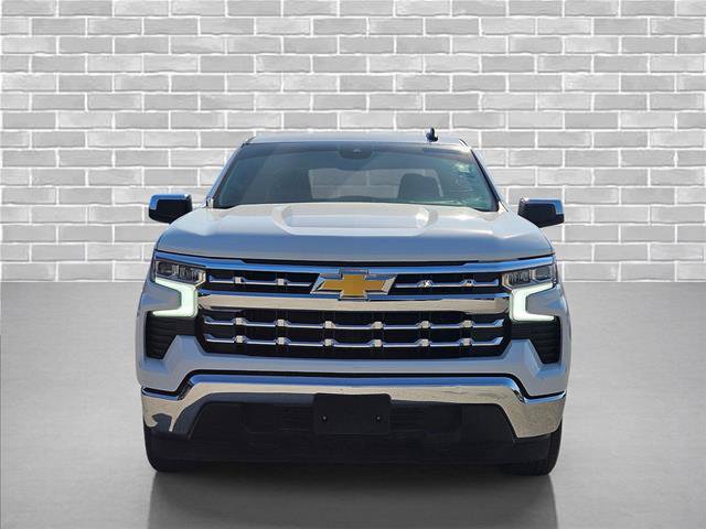 Used 2024 Chevrolet Silverado 1500 LT RWD image 2
