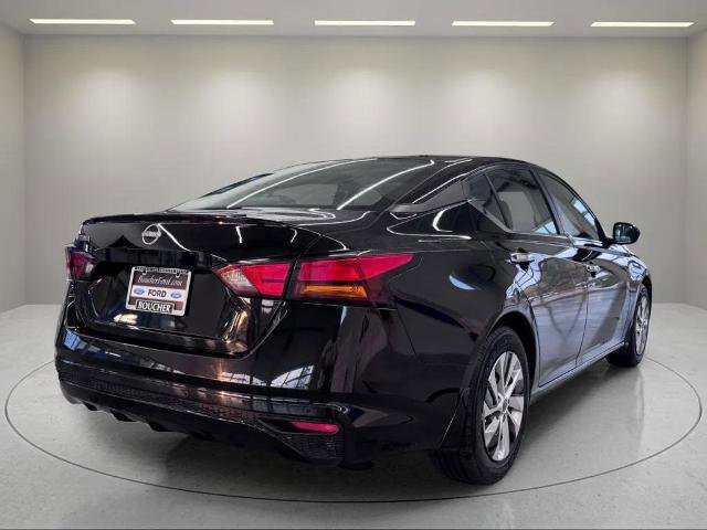 Used 2023 Nissan Altima 2.5 S image 7