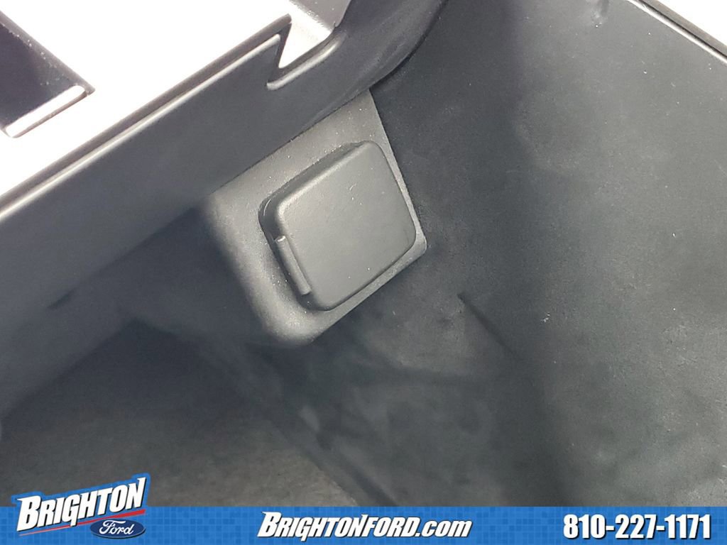 Certified 2023 Ford Explorer XLT w/ Equipment Group 202A image 29