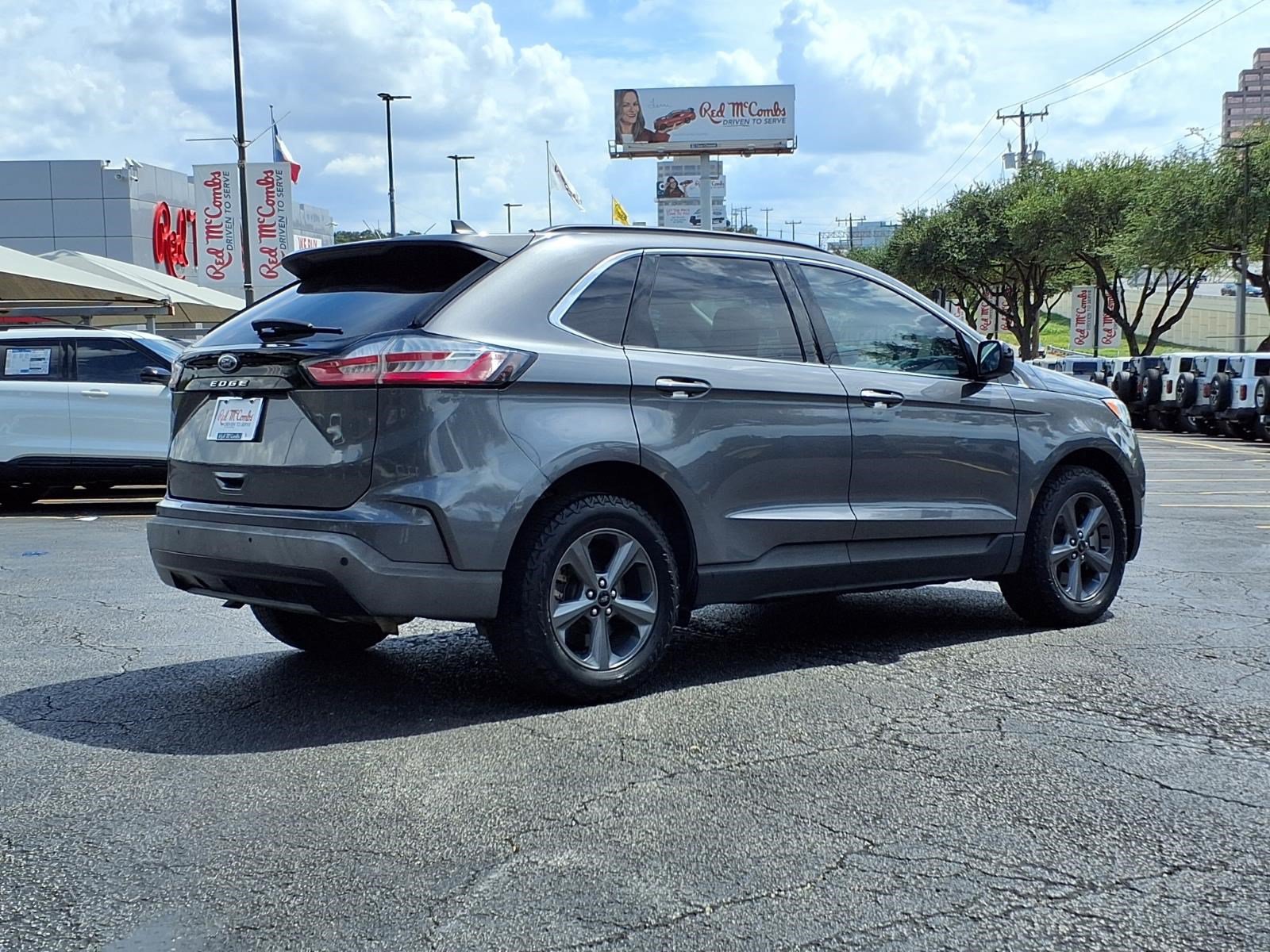 Certified 2022 Ford Edge SEL w/ Sport Appearance Package AWD/4WD image 6