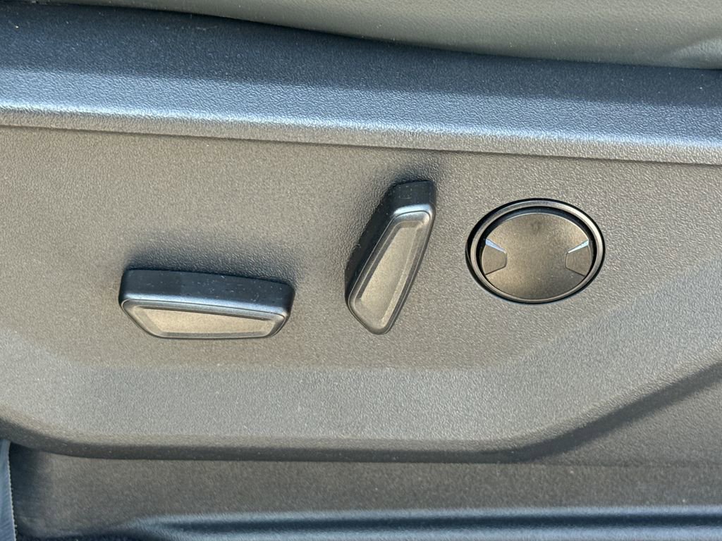 Certified 2025 Ford Expedition Max Active RWD image 24