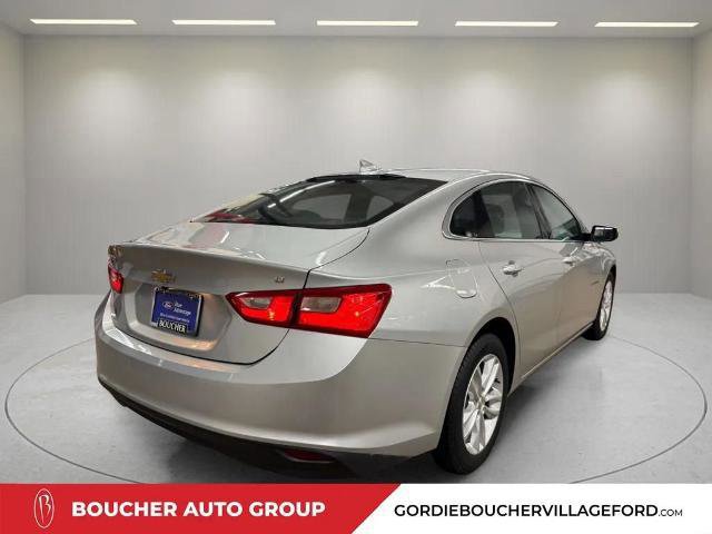 Used 2018 Chevrolet Malibu LT image 3