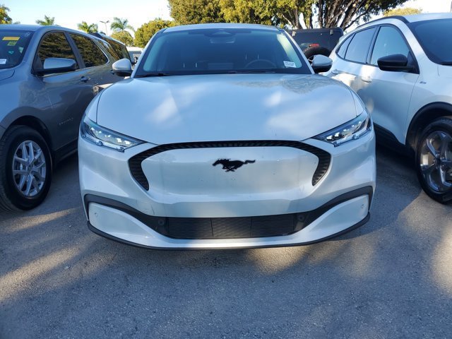 Certified 2021 Ford Mustang Mach-E Select image 3