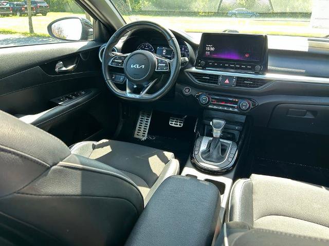 Used 2024 Kia Forte GT-Line w/ GT-Line Premium Package FWD image 9