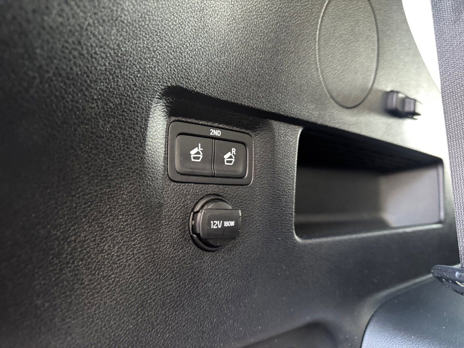 Used 2023 Kia Telluride LX image 17