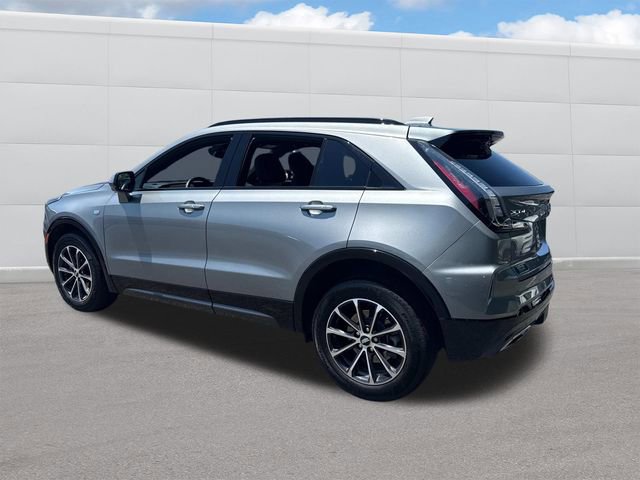 Used 2024 Cadillac XT4 Sport image 3