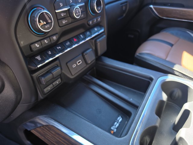 Used 2021 Chevrolet Silverado 2500 High Country AWD/4WD image 33