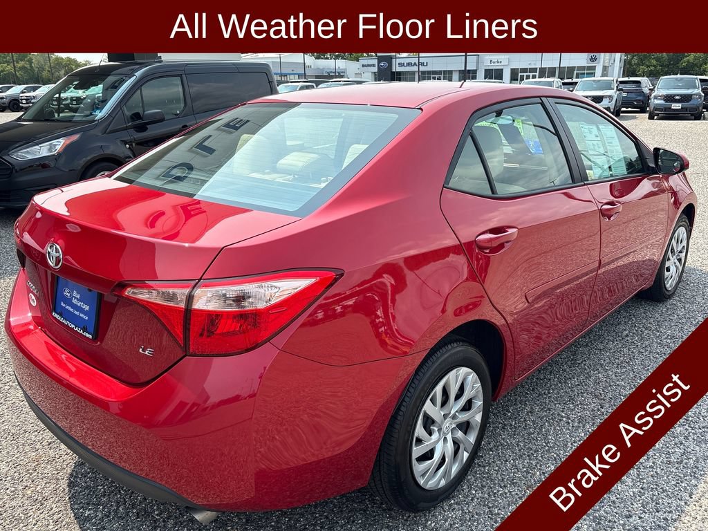 Used 2018 Toyota Corolla LE FWD image 16